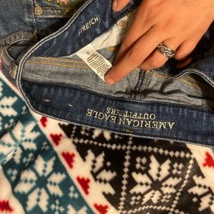 American eagle floral shorts